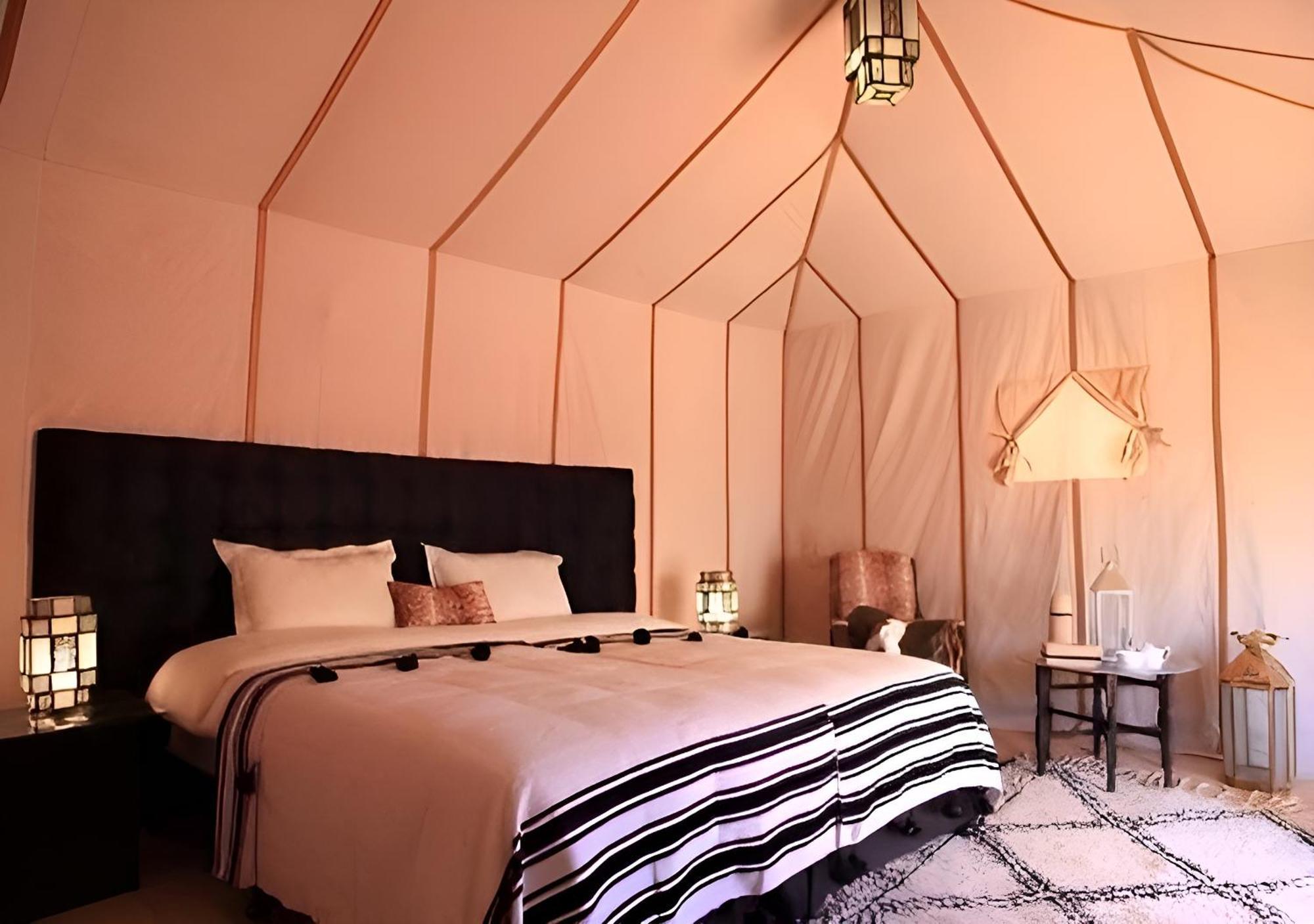 Merzouga Lovely Luxury Camp Екстер'єр фото