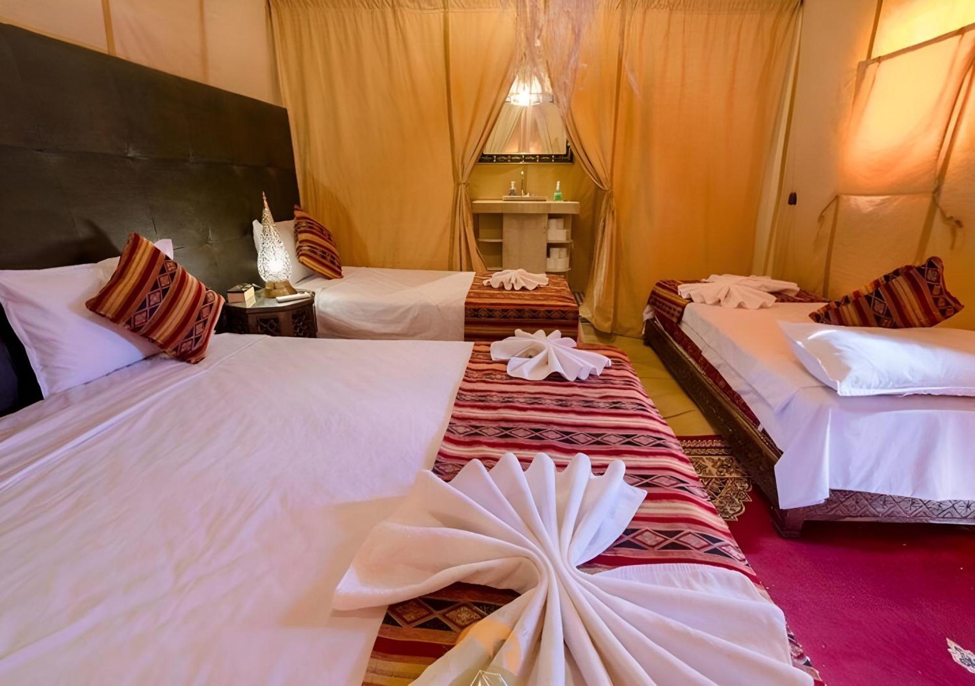Merzouga Lovely Luxury Camp Екстер'єр фото