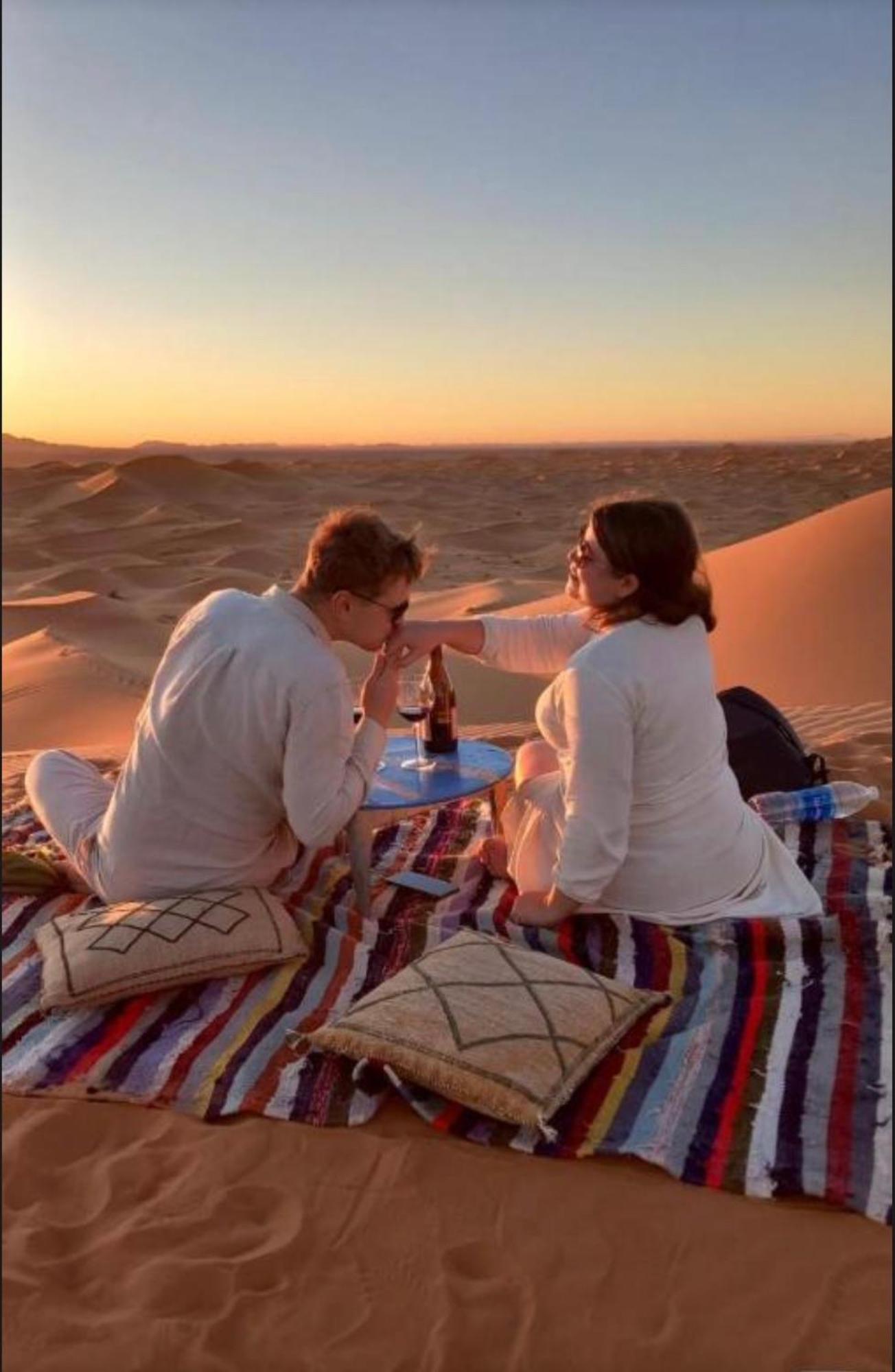 Merzouga Lovely Luxury Camp Екстер'єр фото