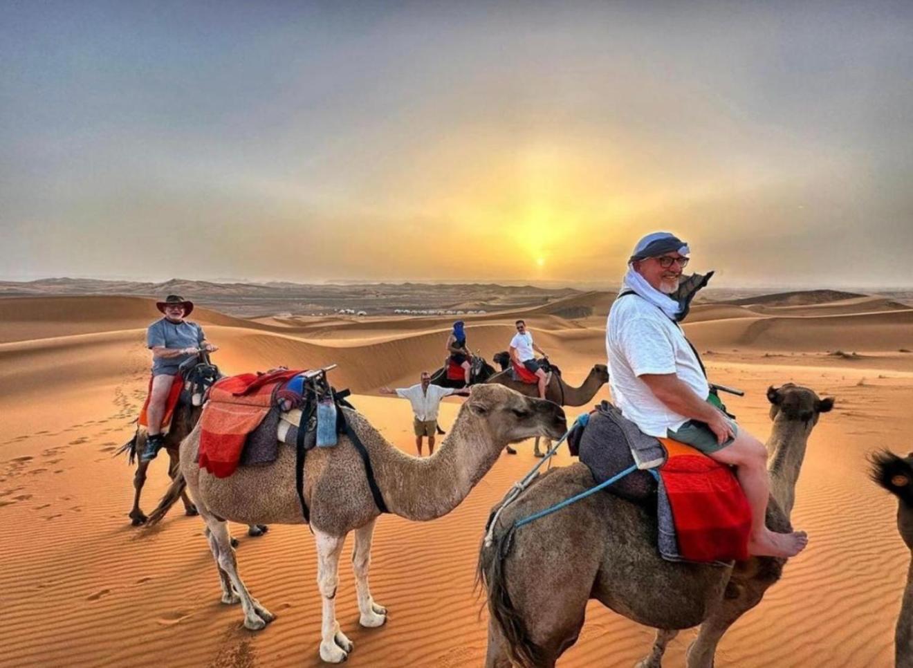 Merzouga Lovely Luxury Camp Екстер'єр фото